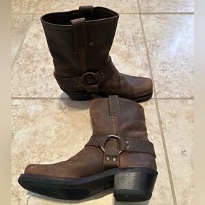 Frye Harness 8R in Brown Leather
